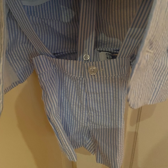 Crown & Ivy seersucker newborn suit with bowtie - 3 months - Picture 4 of 4